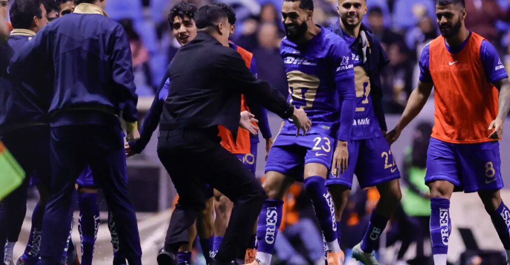 Los Pumas luchan y vencen al Puebla en un emocionante duelo.