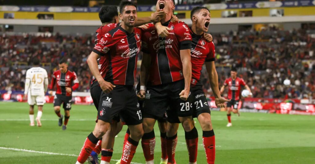 Un gol tardío le da el empate al Atlas frente a unos Pumas en dificultades.