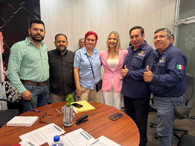 Gobierno de Mazatlán se reúne con viudas de policías y jubilados para avanzar en acuerdos sobre quinquenios